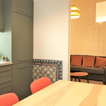 Sj1d+e Heart Of Baixa New A/c Spacious 2 Apts 5br2ba Appartement