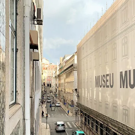 Sj1de - Two Connected In The Heart Of Baixa-rossio With Ac - Sleeps Up To 12 Guests! Lisboa