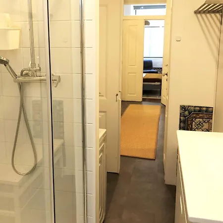 Sj1d+e Heart Of Baixa New A/c Spacious 2 Apts 5br2ba Appartement