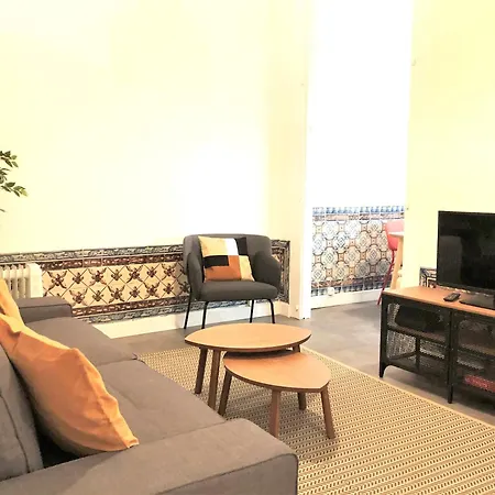 Apartament Sj1d+e Heart Of Baixa New A/c Spacious 2 Apts 5br2ba