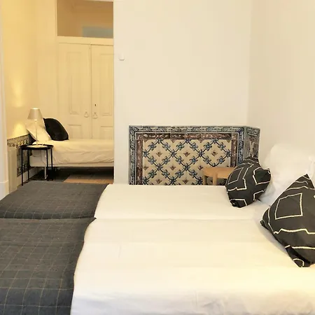 Sj1d+e Heart Of Baixa New A/c Spacious 2 Apts 5br2ba Lizbona