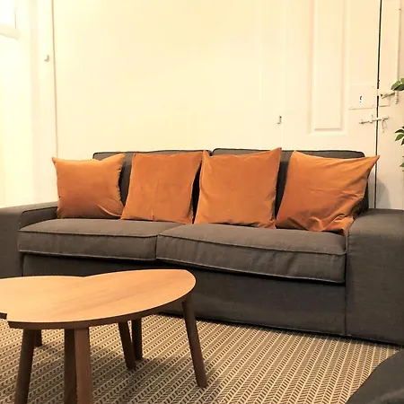 Apartament Sj1d+e Heart Of Baixa New A/c Spacious 2 Apts 5br2ba