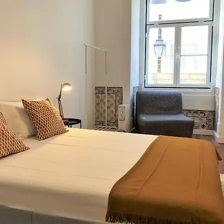 Sj1d+e Heart Of Baixa New A/c Spacious 2 Apts 5br2ba Lisbon