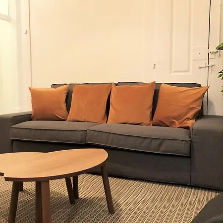 Sj1d+e Heart Of Baixa New A/c Spacious 2 Apts 5br2ba Lisbon