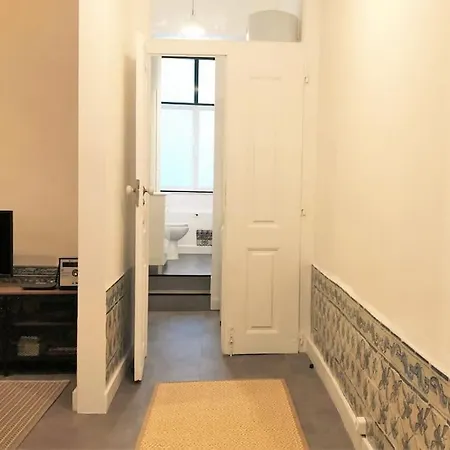 Sj1d+e Heart Of Baixa New A/c Spacious 2 Apts 5br2ba * Lisbon
